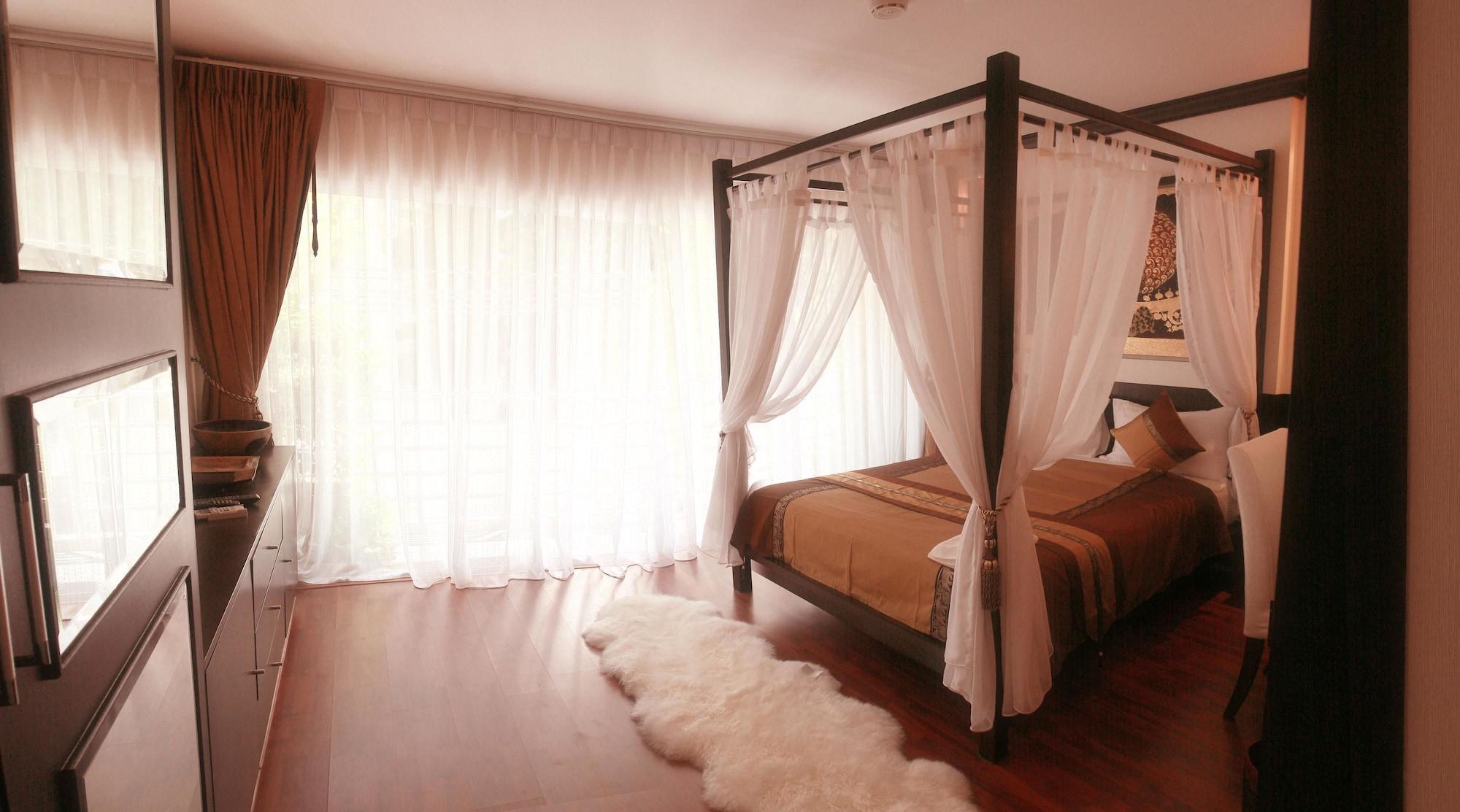 Mirth Sathorn Hotel Бангкок Екстер'єр фото