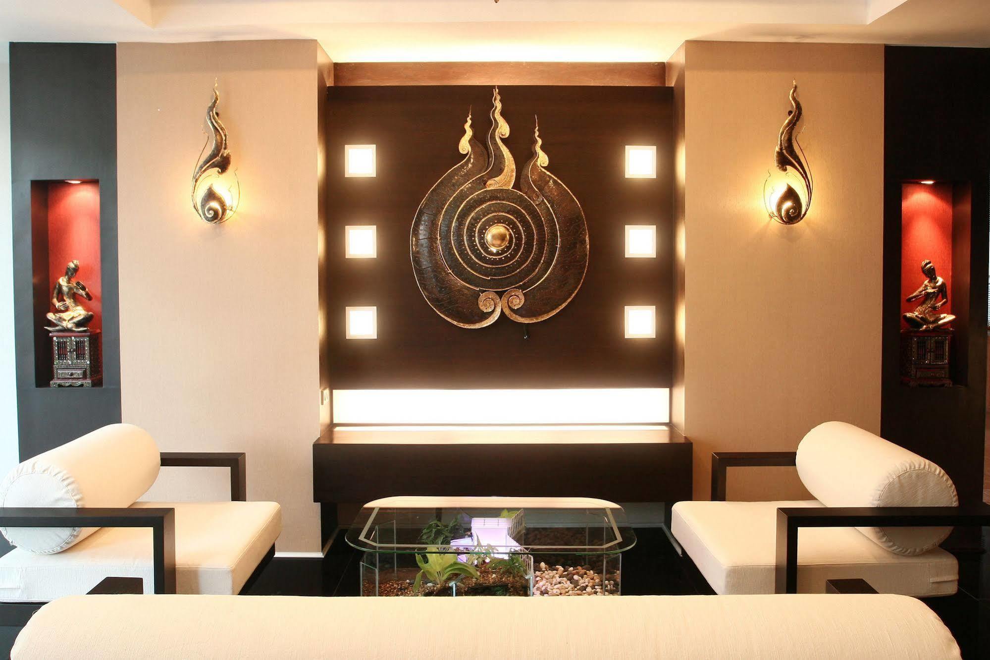 Mirth Sathorn Hotel Бангкок Екстер'єр фото